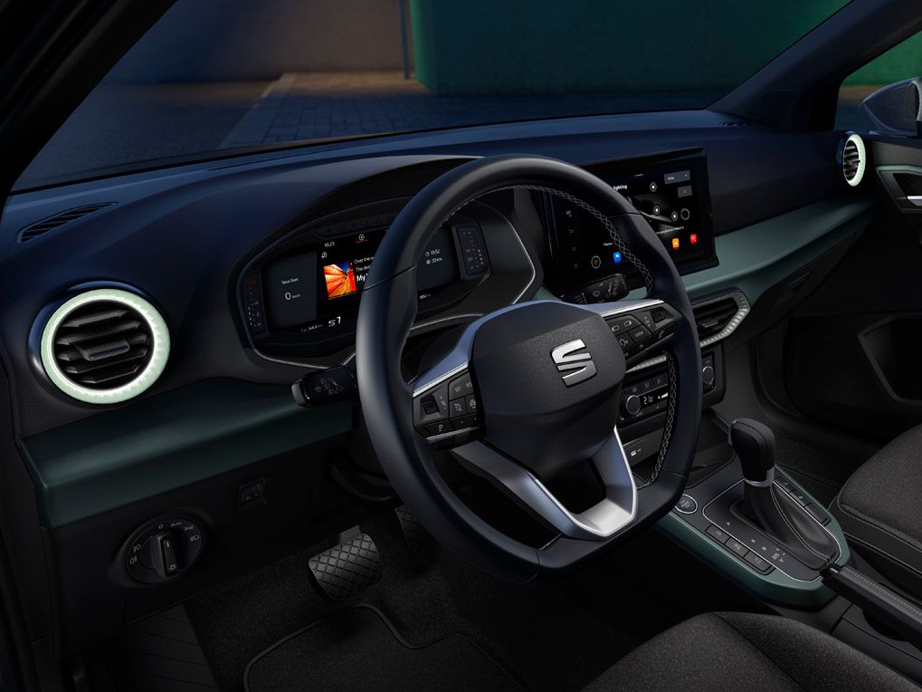 Detailaufnahme des Innenraums eines SEAT Arona